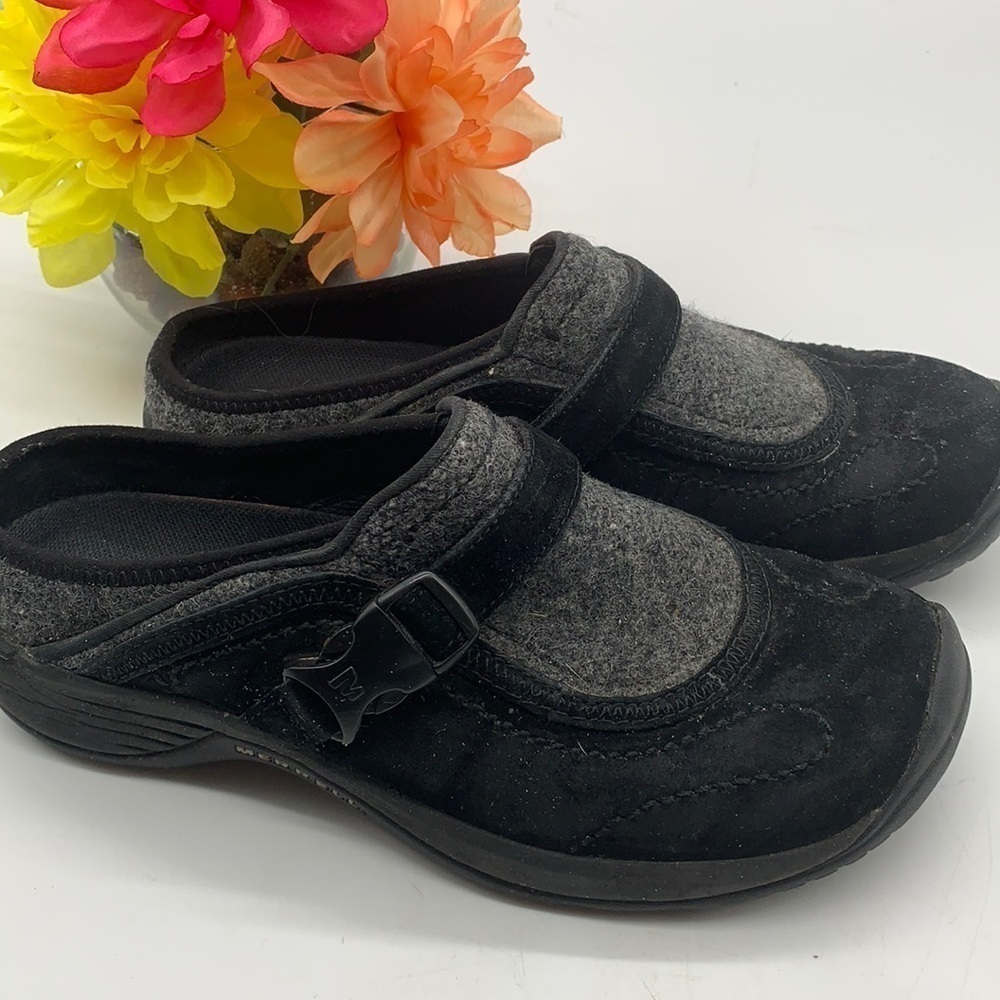 Merrell Encore Sidestep Black Suede Wool Mule Sz 7.5. MR1108A